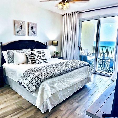 Barefoot Bliss - Beachfront Condo - Sleeps 12 Панама Сити Бийч Екстериор снимка
