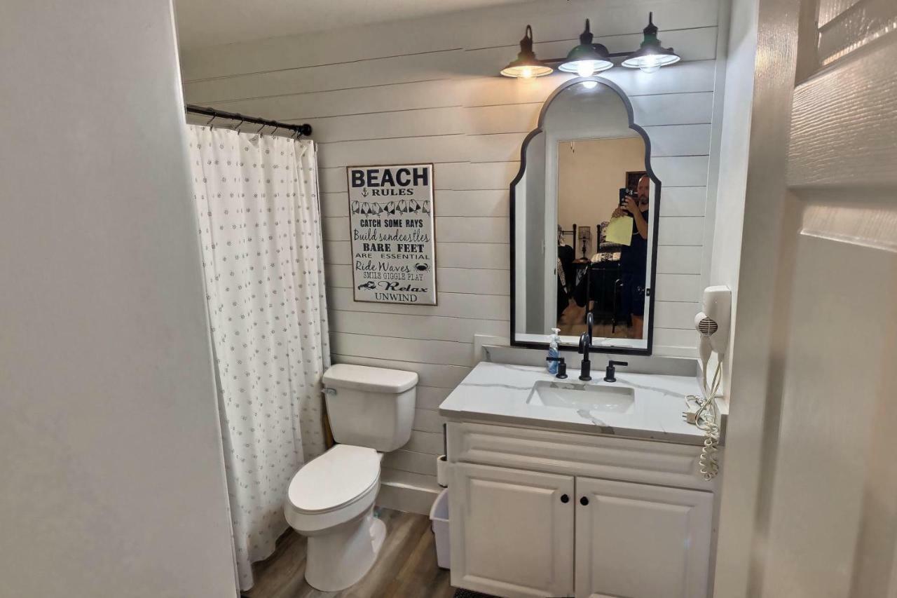 Barefoot Bliss - Beachfront Condo - Sleeps 12 Панама Сити Бийч Екстериор снимка