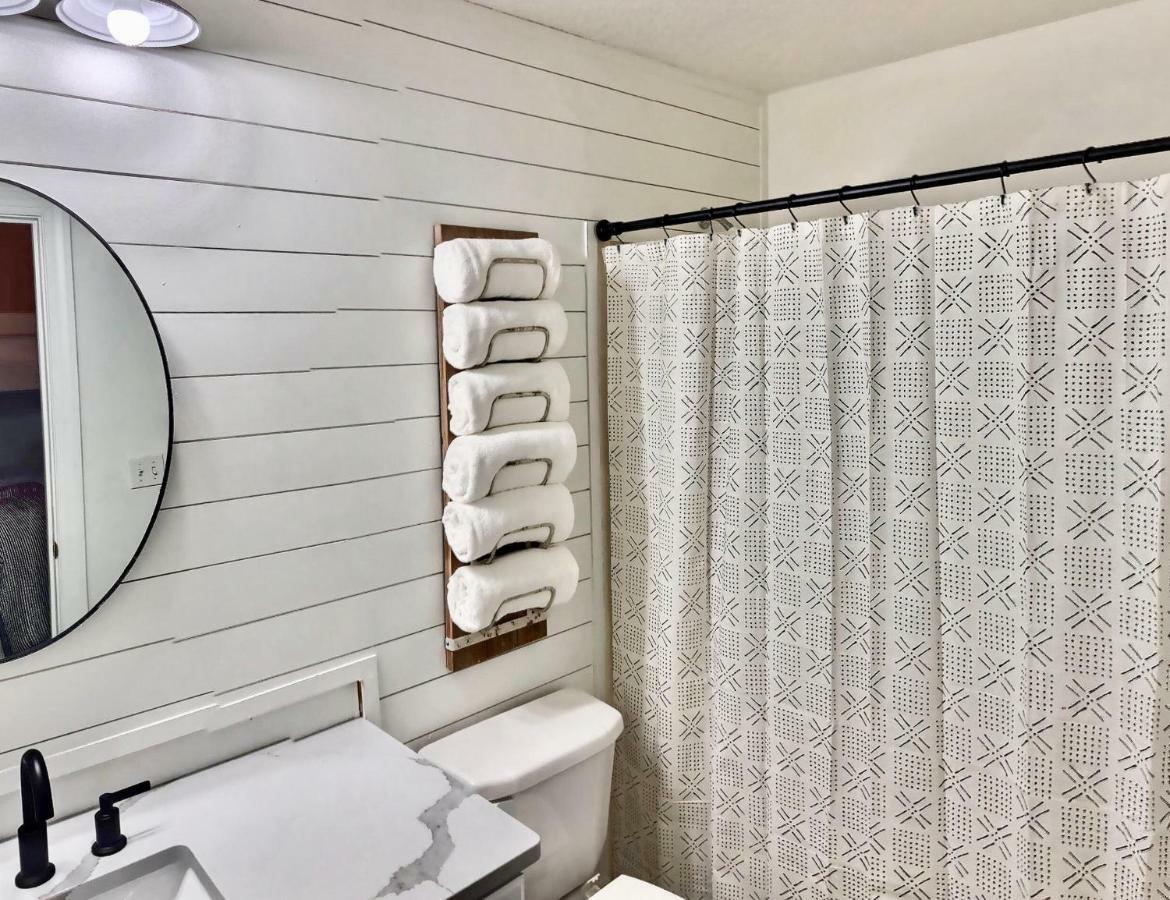 Barefoot Bliss - Beachfront Condo - Sleeps 12 Панама Сити Бийч Екстериор снимка